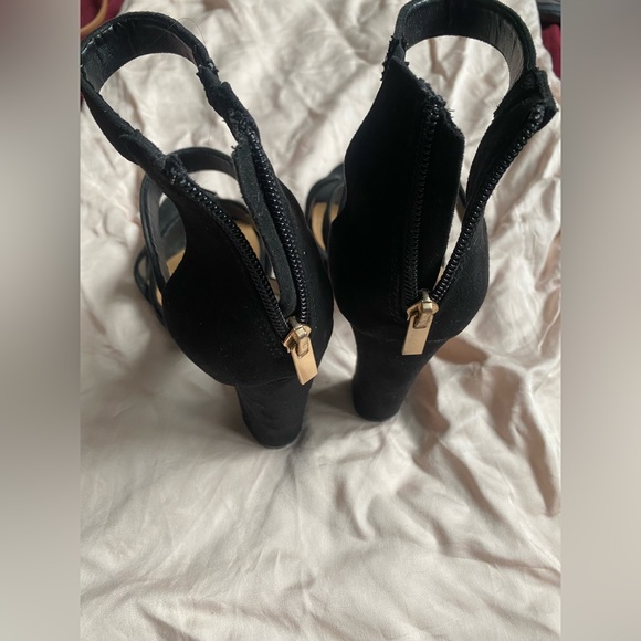 Bamboo Women’s Sandals Black with straps and 4” heel - Picture 5 of 5